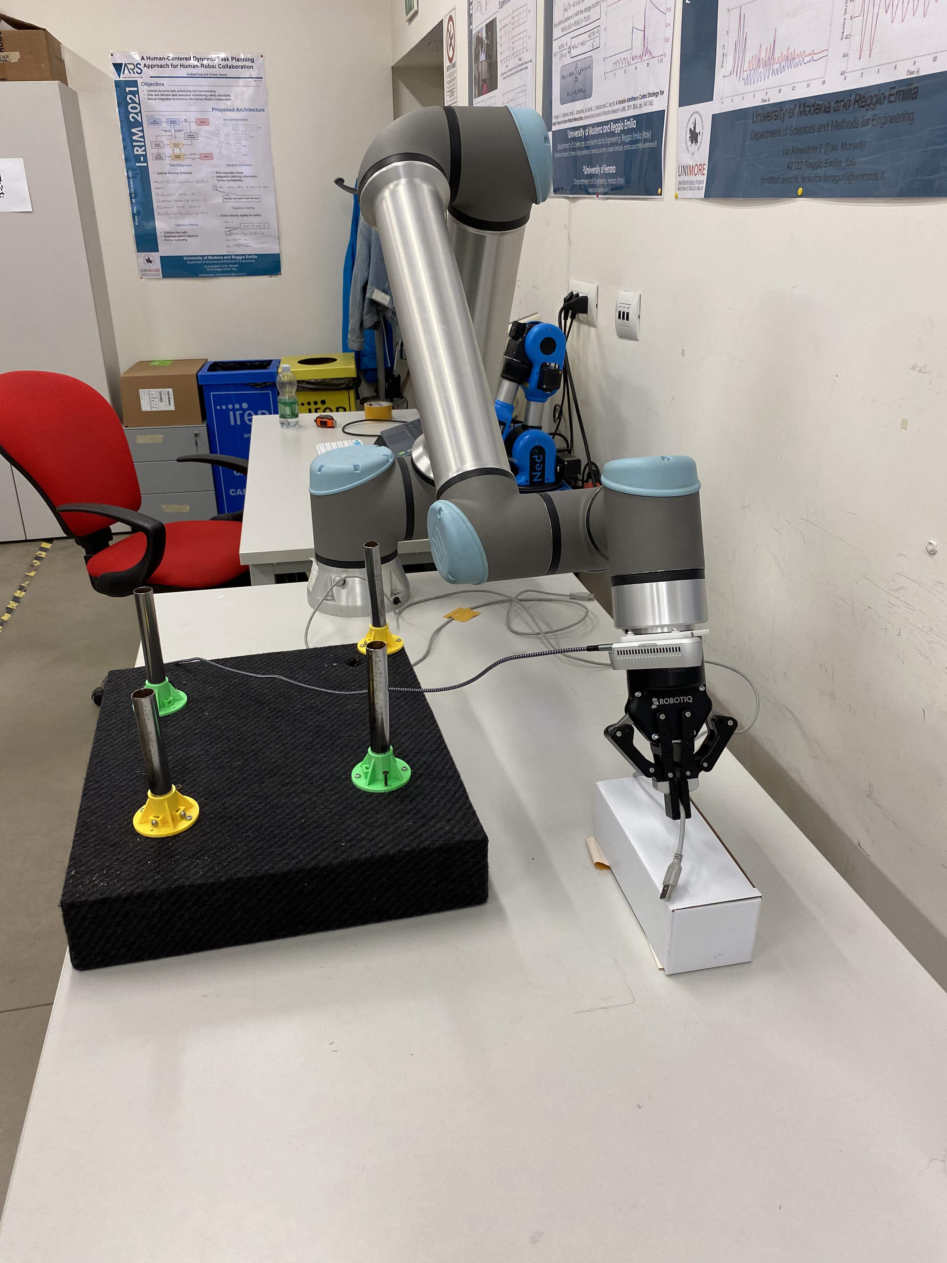 Cable grasping setup